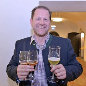Ernst Tucho im Hofbräu Kaltenhausen
